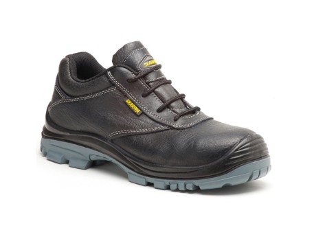 ZAPATO NEGRO DE PIEL PEGASO
