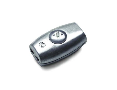 SUJETACABLES FORMA OVAL 4MM ACERO