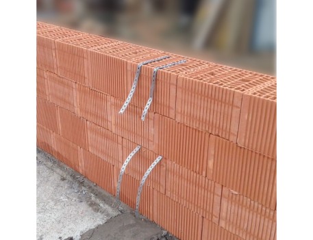 CINTA PERFORADA DE ACERO GALVANIZADO 10M 12MM INDEX