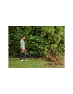 ASPIRADOR SOPLADOR TRITURADOR BLACK+DECKER 2600W BEBLV260-QS 2