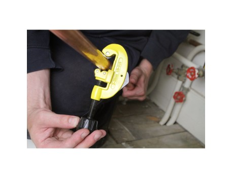 CORTATUBOS AJUSTABLE STANLEY 3-30MM 0-70-448