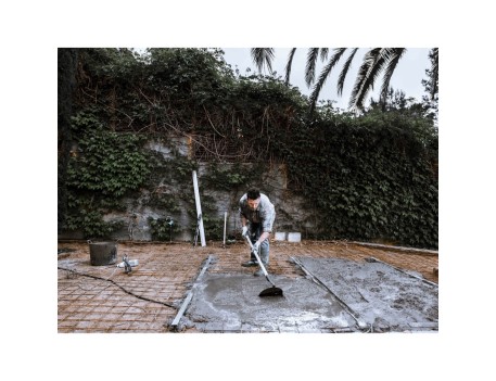 RAEDERA HOMBROS CURVOS PARA REMOVER Y ESPARCIR HORMIGÓN / 5701