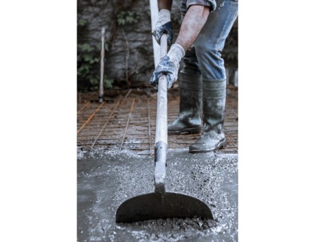 RAEDERA HOMBROS CURVOS PARA REMOVER Y ESPARCIR HORMIGÓN / 5701