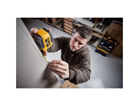 FLEXÓMETRO COMPACTO DEWALT 5M X 28MM DWHT38114-0
