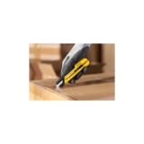 CUTTER SEGMENTABLE 18 MM SLIDER BLOQUEO LATERAL