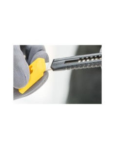 CUTER STANLEY SM 9MM REF 1-10-150