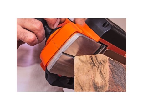CEPILLO ELÉCTRICO BLACK+DECKER 710W 82MM BEW712-QS