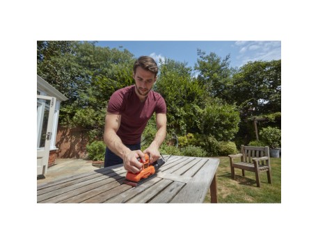 LIJADORA ORBITAL BLACK+DECKER 150W 1/3 HOJA BEW220-QS