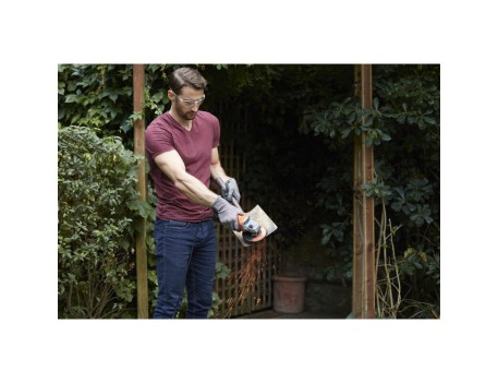 MINI AMOLADORA BLACK+DECKER 710W 115MM BEG010-QS