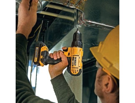 TALADRO PERCUTOR DEWALT XR 18V 13MM DCD796D2