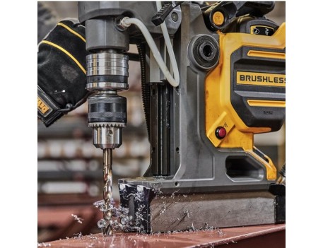 TALADRO MAGNÉTICO DEWALT XR 18V BRUSHLESS INALÁMBRICO 50MM PERFORM & PROTECT