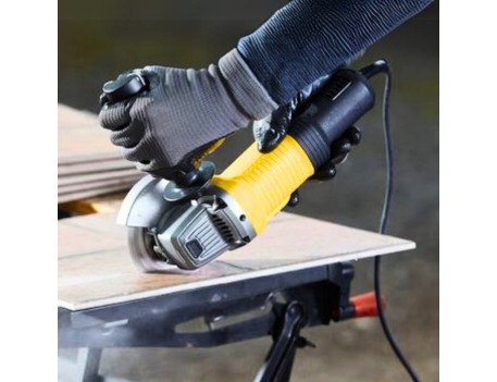 AMOLADORA ANGULAR STANLEY 850W 125MM FMEG220-QS