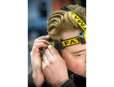 LINTERNA FRONTAL STANLEY FATMAX 200LM FMHT81509-0