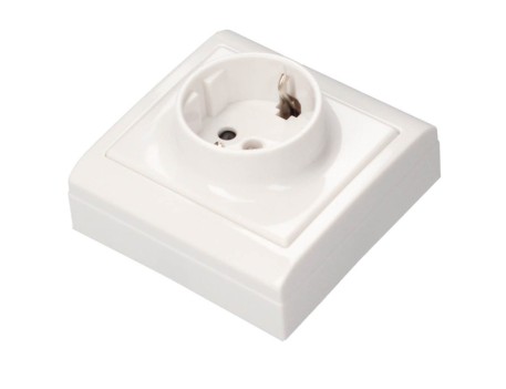 BASE SCHUKO SUPERFICIE 80X80MM 16A 250V GARSACO