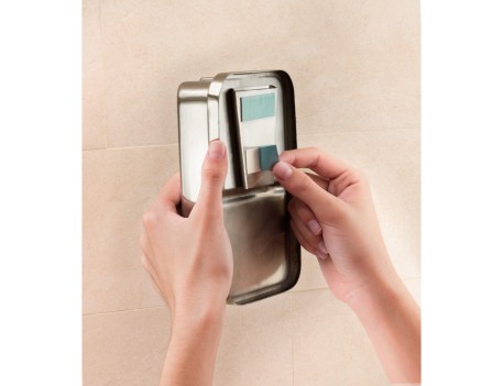 CINTA ADHESIVA DOBLE CARA RESISTENTE AGUA 19MMX1.5M