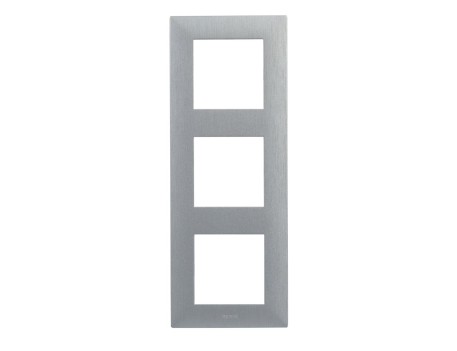MARCO 3 ELEMENTOS INOX LEGRAND NILOÉ STEP