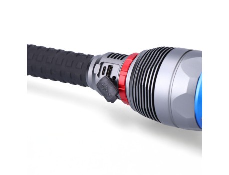 LINTERNA LED 23000 LÚMENES LARGO ALCANCE RECARGABLE