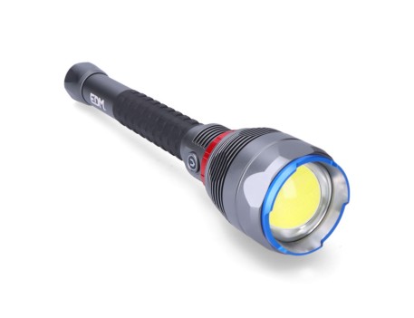 LINTERNA LED 23000 LÚMENES LARGO ALCANCE RECARGABLE