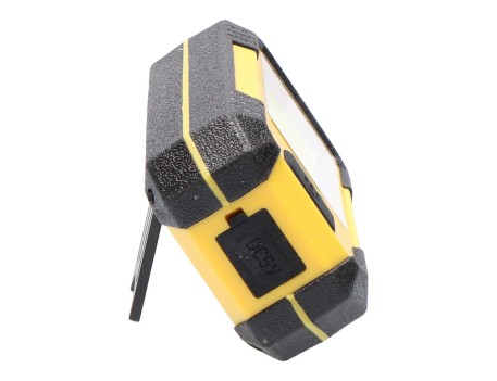 LINTERNA LED RECARGABLE IMANTADA 8W 500LM USB